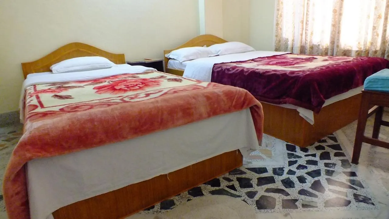 Hotel Dolphin Katmandu Konukevi